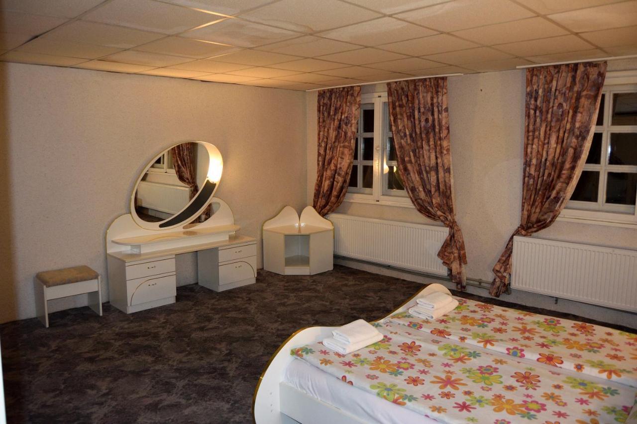 Persey Villa ボロヴェッツ エクステリア 写真