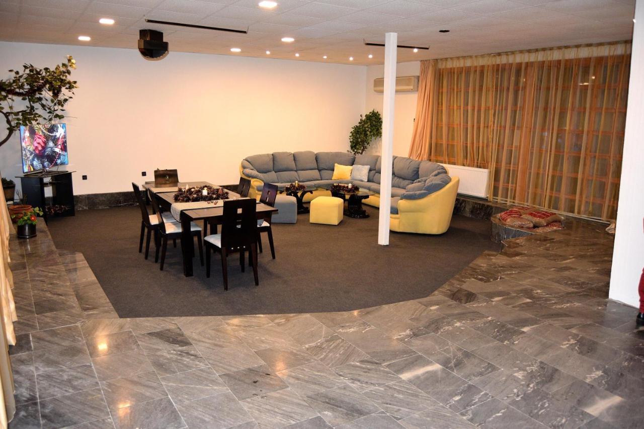 Persey Villa ボロヴェッツ エクステリア 写真