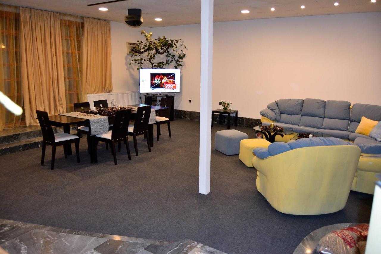 Persey Villa ボロヴェッツ エクステリア 写真